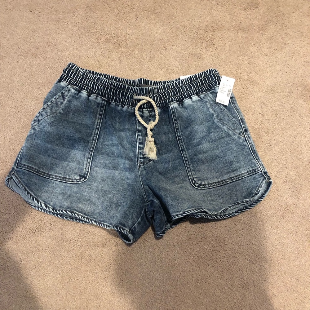 Women’s Draw String Denim Shorts